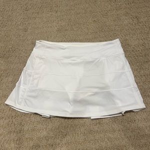 Lululemon Pace Rival Mid-Rise Skirt